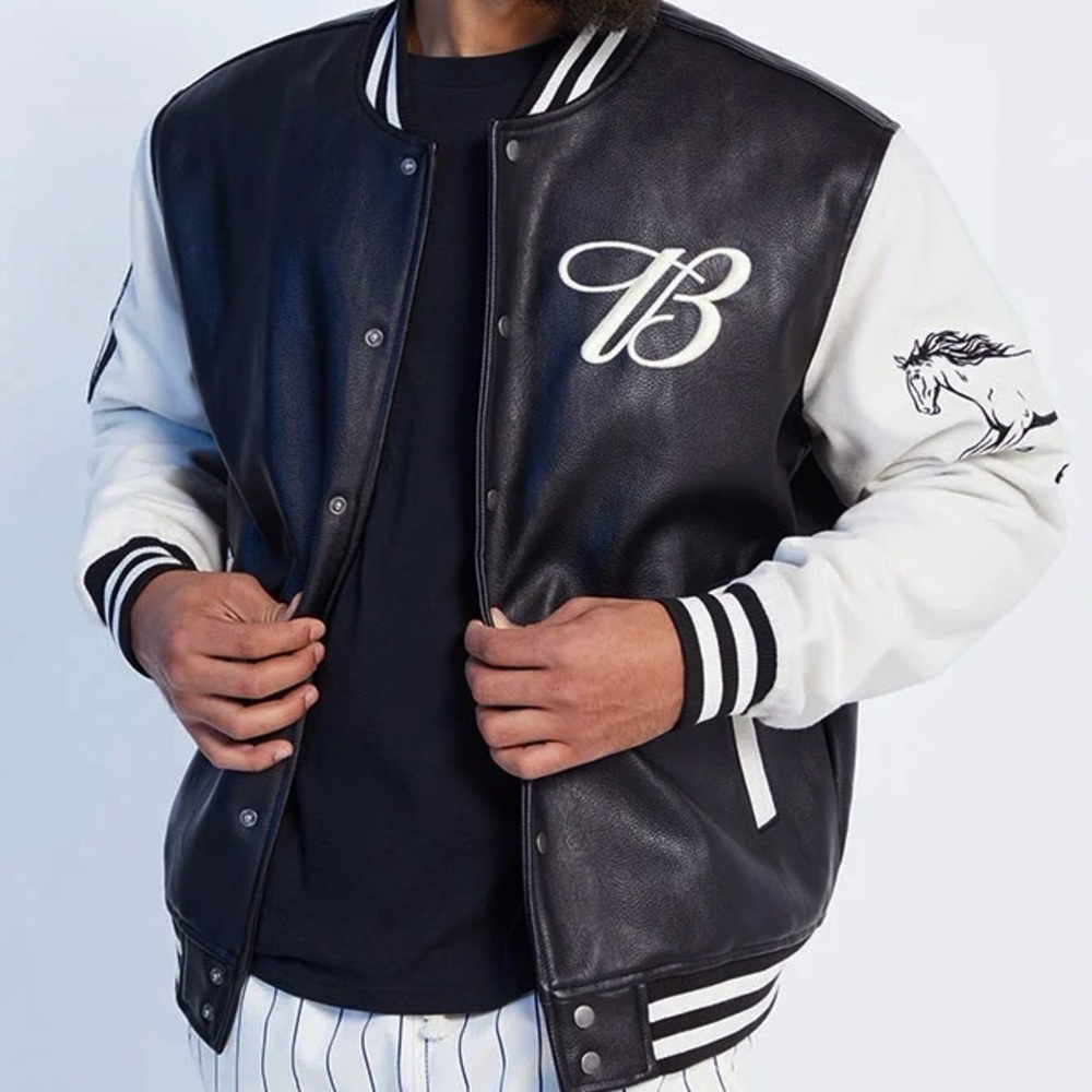 Pacsun Budweiser by Pacsun Team Varsity
Faux Leather Jacket Size Medium